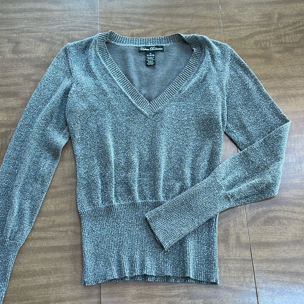 Urban Behavior Gray Silver Glitter V-neck Sweater Size Medium